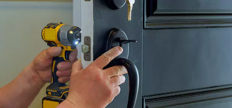 Locksmith Emergency Service Mission
